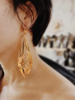 Boucles d'Oreilles Long Scarabée Dorées