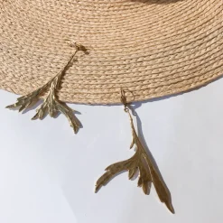 BOUCLES D'OREILLES VEGETALE DOREE