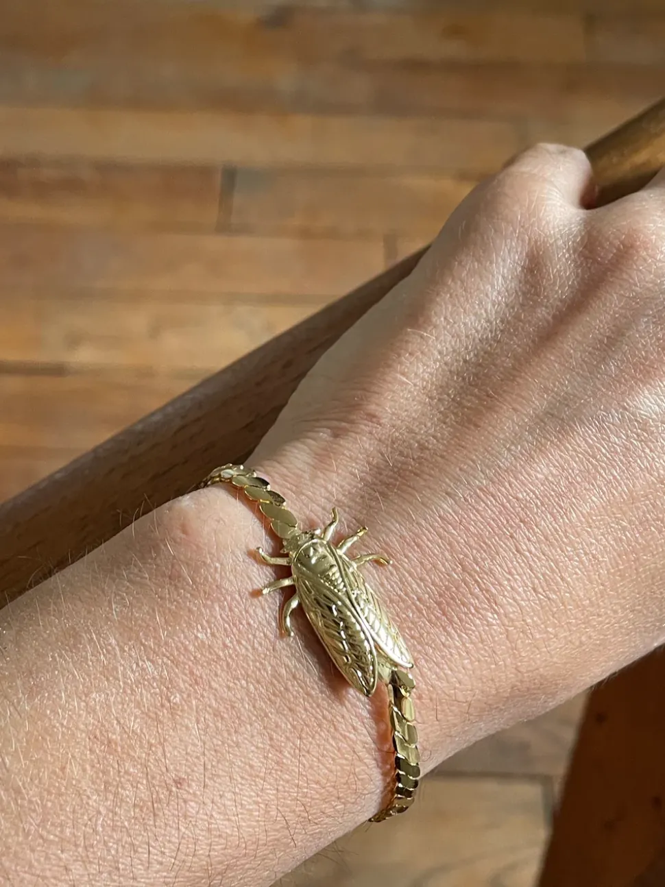 Bracelet Petite Cigale Cica Doré