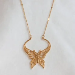 Collier Papillon Charme Doré